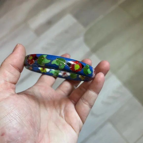 CLOISONNÉ BLUE Colorful Floral Bangle Bracelet 7 inches - Picture 3 of 6